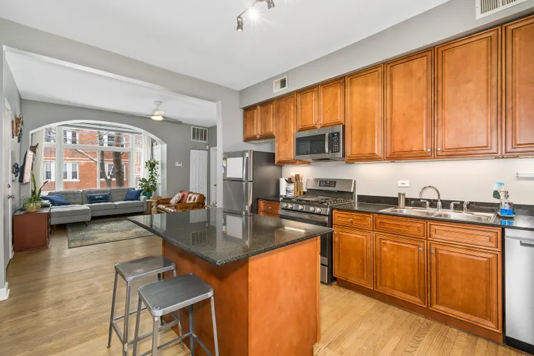 New York City Real Estate | View 3843 W Altgeld, 1 | room 5 | View 6