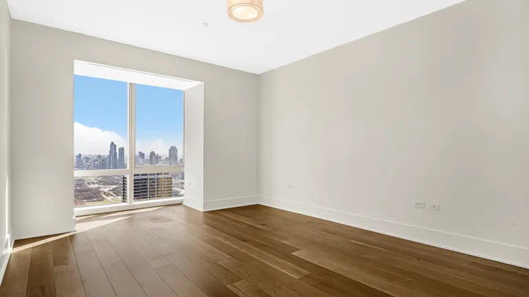 New York City Real Estate | View 363 E Wacker, 3709 | room 15 | View 16