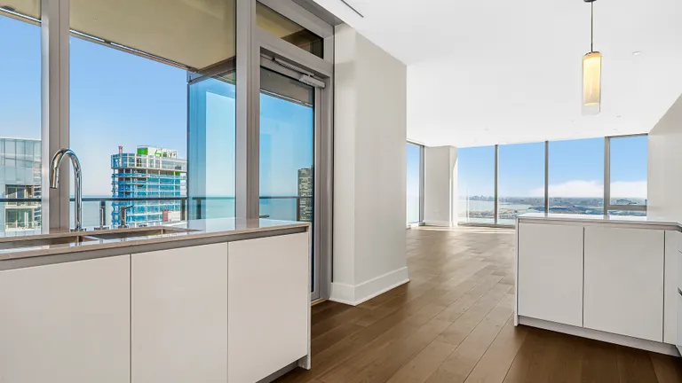 New York City Real Estate | View 363 E Wacker, 3709 | room 8 | View 9