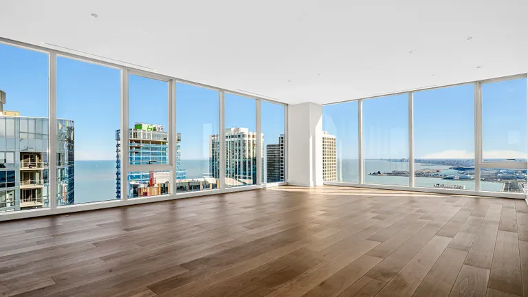 New York City Real Estate | View 363 E Wacker, 3709 | room 5 | View 6