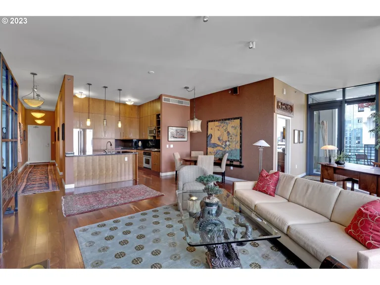 New York City Real Estate | View 922 NW 11th Ave #1002 | room 13 | View 14