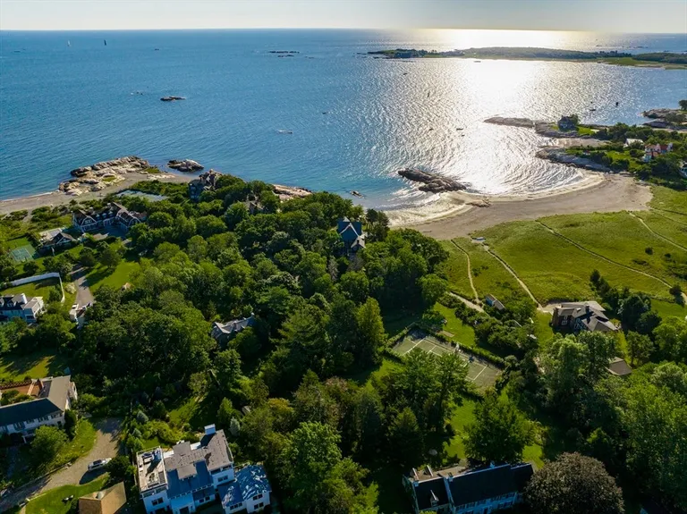 Boston, MA Real Estate | View 32 Lothrop Lane | room 9 | View 10