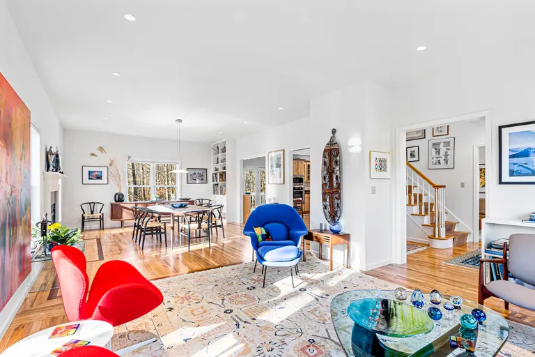 New York City Real Estate | View 11 Peacock Road | room 5 | View 6