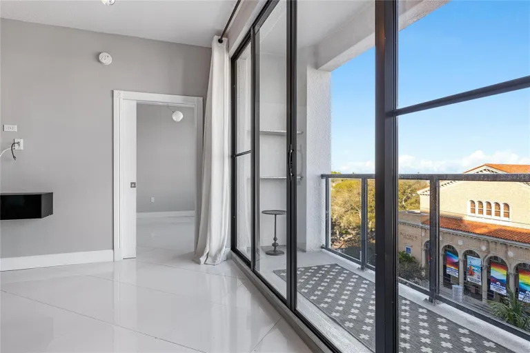 New York City Real Estate | View 226 5th Avenue N | room 6 | View 7