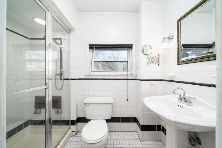 New York City Real Estate | View 212.5 7th St | room 10 | View 11