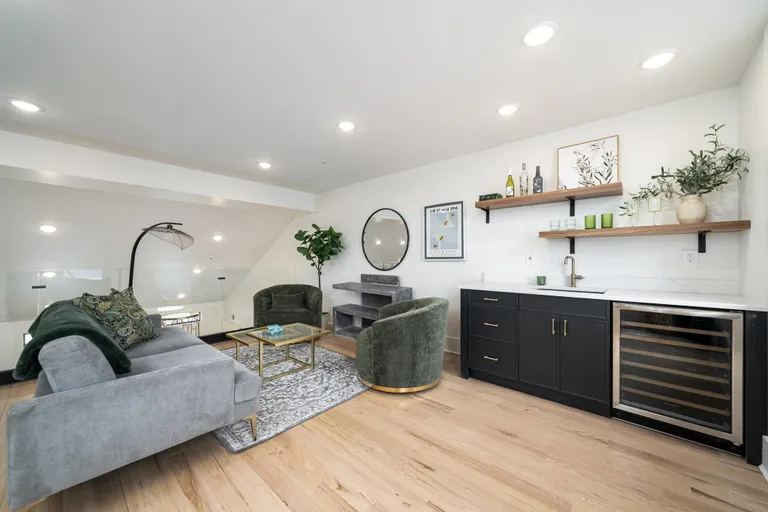 Jersey City/Hoboken Real Estate | View 332 Whiton St Unit# 3 | room 21 | View 22