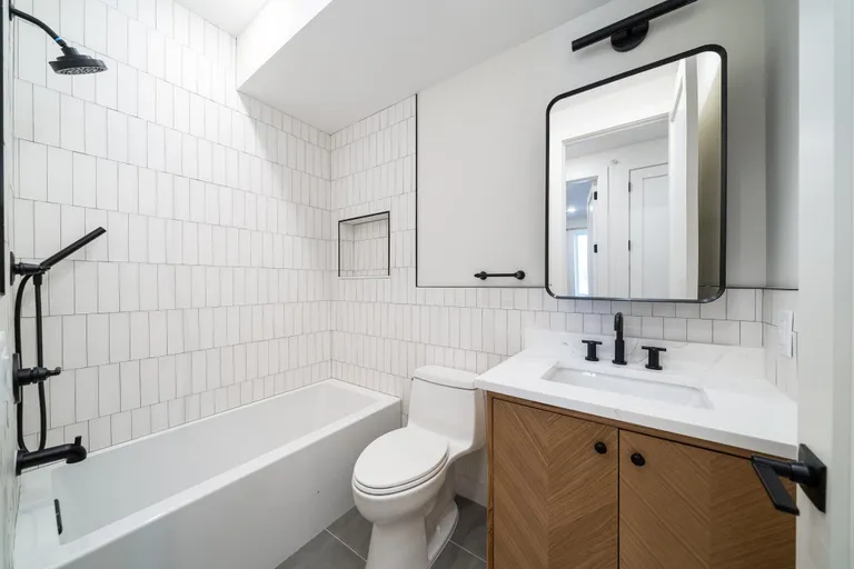 Jersey City/Hoboken Real Estate | View 332 Whiton St Unit# 3 | room 12 | View 13