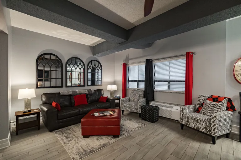 Athens, GA Real Estate | View 131 E Broad Street #309 | 7 | View 7