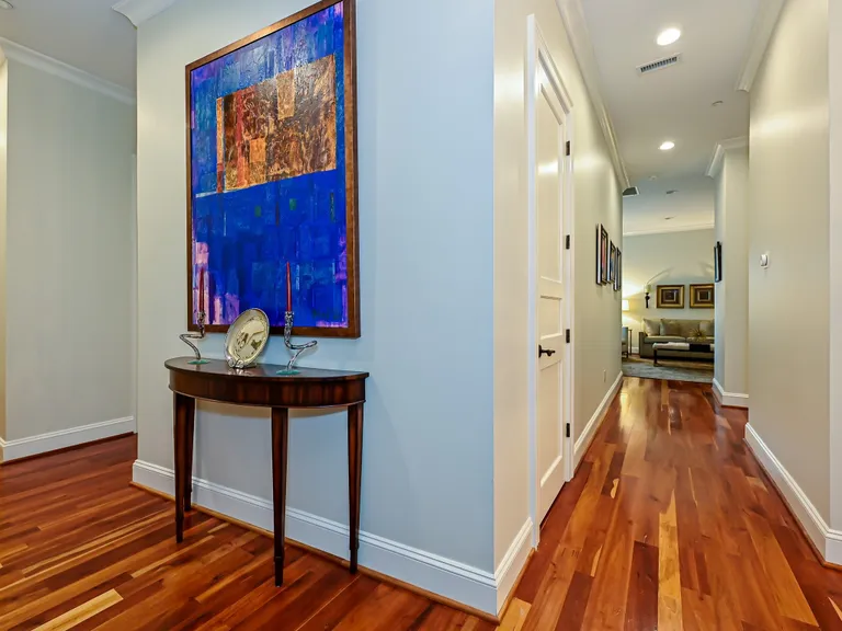 New York City Real Estate | View 283 Queens Road | room 3 | View 4
