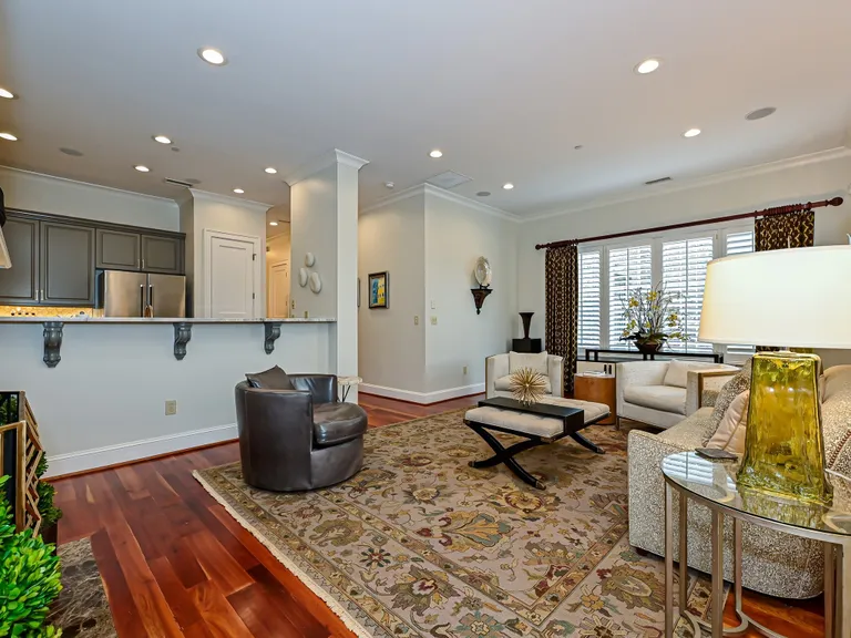 New York City Real Estate | View 283 Queens Road | room 9 | View 10