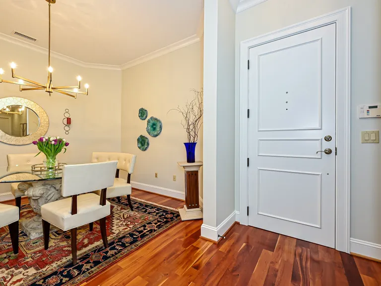 New York City Real Estate | View 283 Queens Road | room 4 | View 5