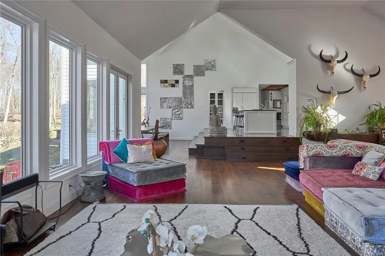 Hudson Valley Real Estate | View 259 Woodstock Road | room 13 | View 14
