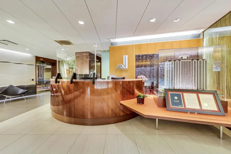 Chicago Real Estate | View 400 E Randolph, 1824 | room 27 | View 28