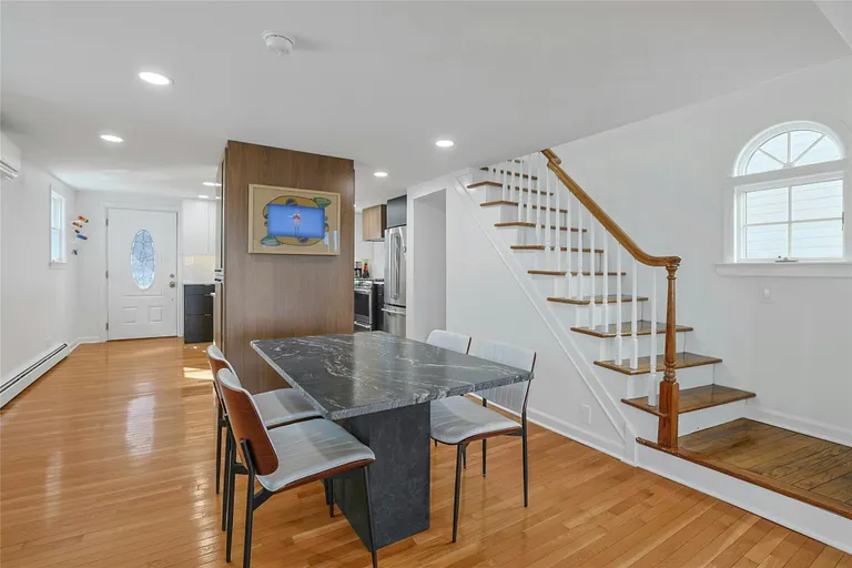 Rockland/Orange/NJ Real Estate | View 595 Piermont Avenue | room 16 | View 17