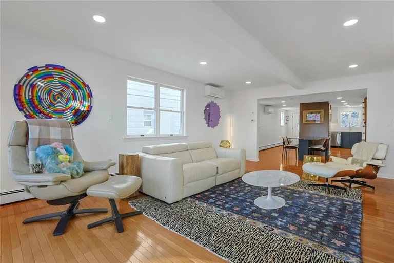 Rockland/Orange/NJ Real Estate | View 595 Piermont Avenue | room 8 | View 9