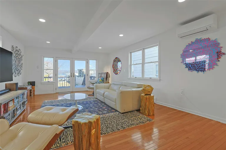 Rockland/Orange/NJ Real Estate | View 595 Piermont Avenue | room 7 | View 8