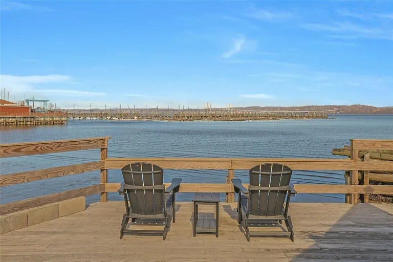 Rockland/Orange/NJ Real Estate | View 595 Piermont Avenue | room 1 | View 2