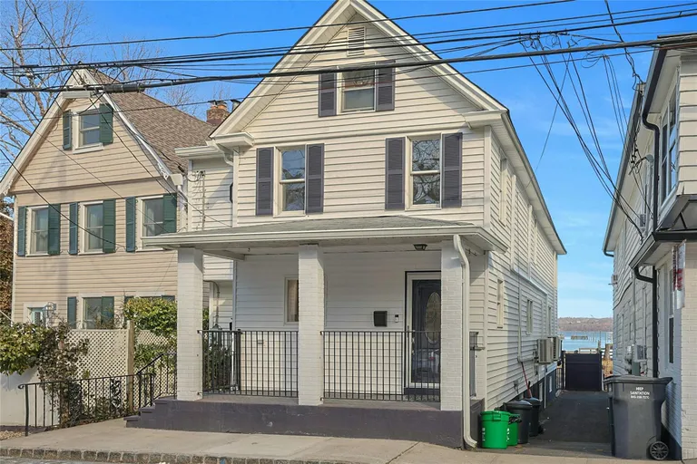 Rockland/Orange/NJ Real Estate | View 595 Piermont Avenue | room 33 | View 34