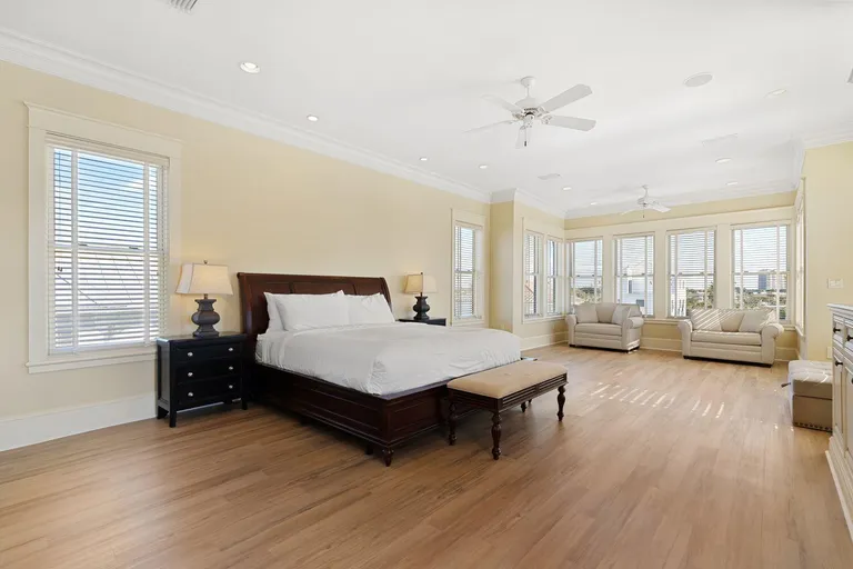 New York City Real Estate | View 216 Sandtrap Road | room 33 | View 34