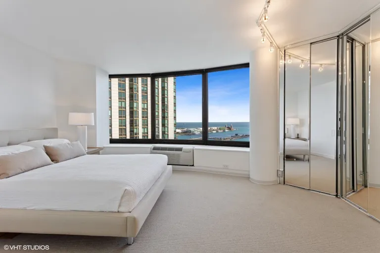 New York City Real Estate | View 155 N Harbor, 2004 | room 9 | View 10