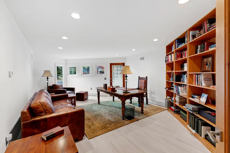New York City Real Estate | View 23 W Shore Dr | room 38 | View 39