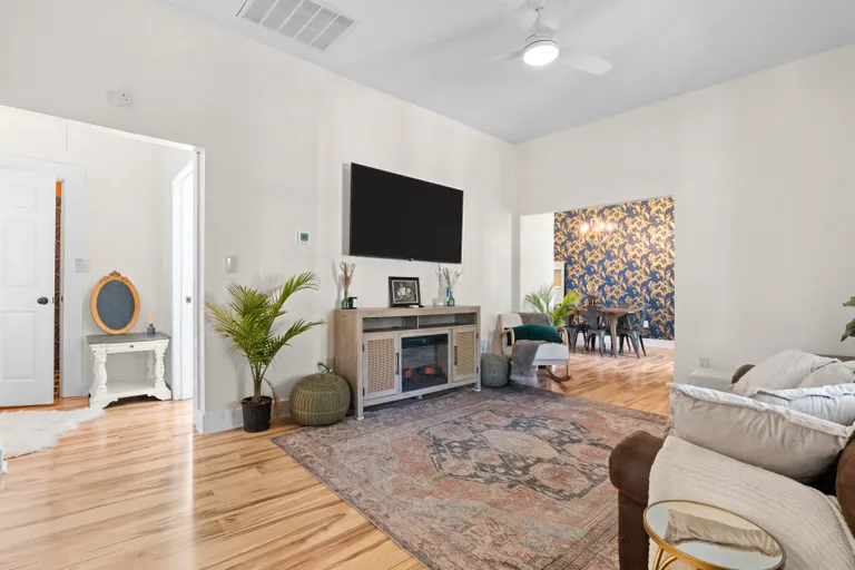 New York City Real Estate | View 109 Appleby Road | room 7 | View 8