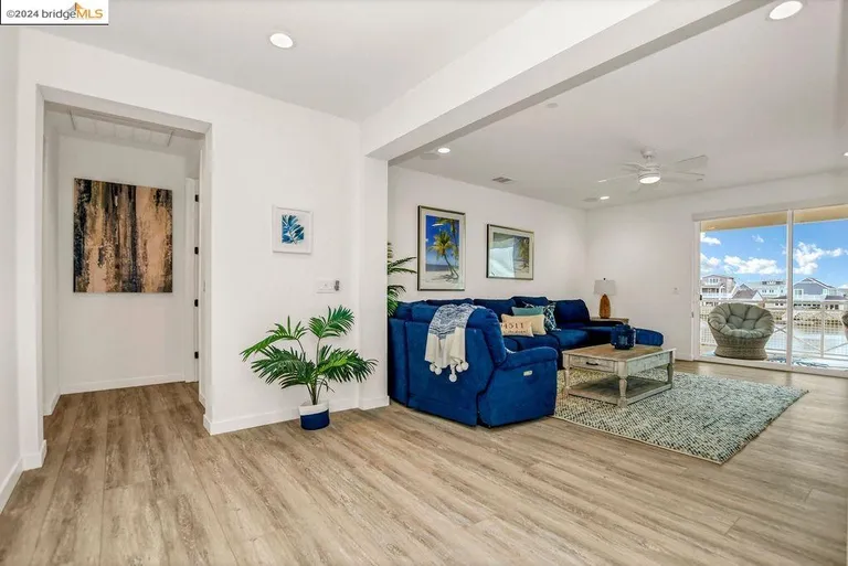 New York City Real Estate | View 432 Halcyon Pl | room 31 | View 32