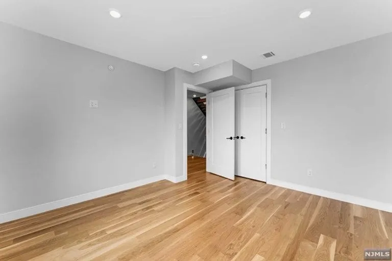 New York City Real Estate | View 695-697 Hillside Avenue | room 26 | View 27