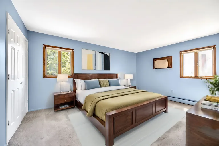 New York City Real Estate | View 262 Sherwood Ave | room 8 | View 9