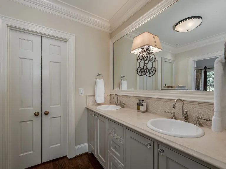 New York City Real Estate | View 441 Eastover Road | Secondary Primary Bathroom | View 12