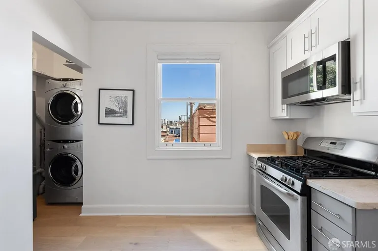 New York City Real Estate | View 3228 16th Street Unit# E | room 18 | View 19