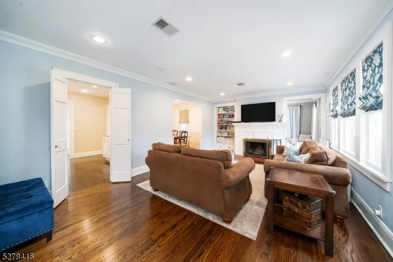 New York City Real Estate | View 814 Oak Ave | room 6 | View 7