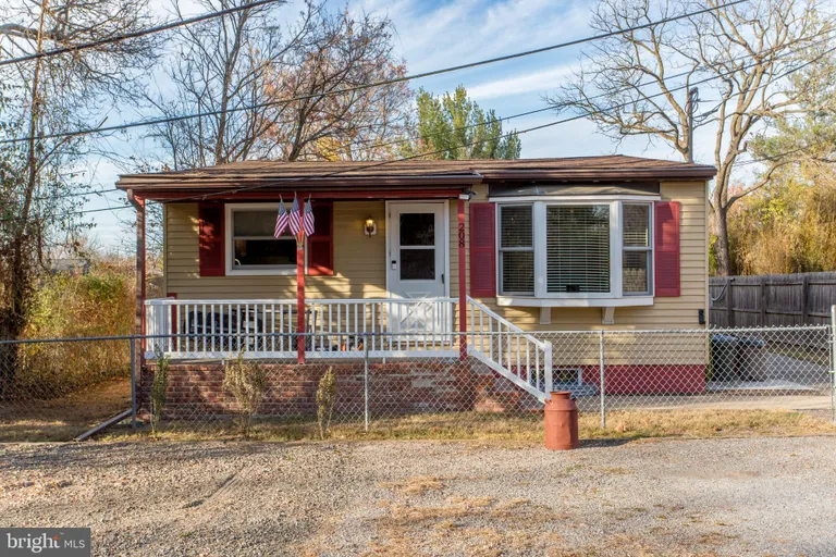Central NJ/Bucks County, PA Real Estate | View 208 Coryell Rd | room 3 | View 4