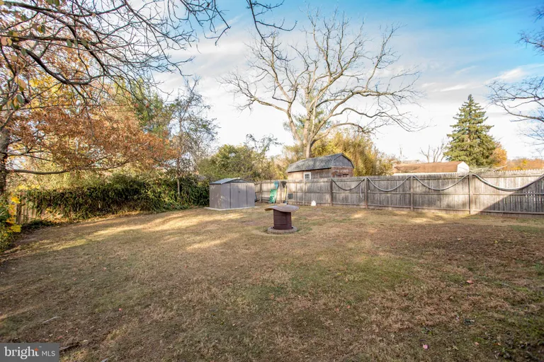 Central NJ/Bucks County, PA Real Estate | View 208 Coryell Rd | room 36 | View 37