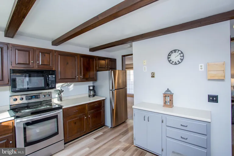Central NJ/Bucks County, PA Real Estate | View 208 Coryell Rd | room 20 | View 21