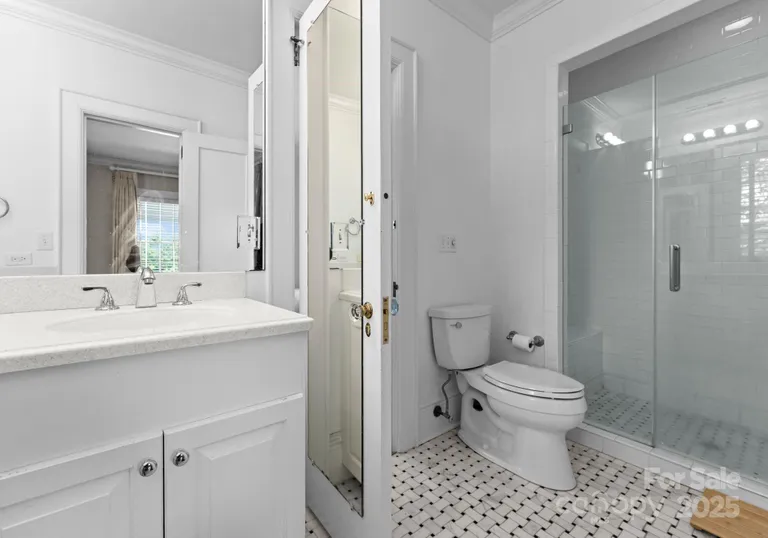 Charlotte Real Estate | View 4016 Nettie Court | room 29 | View 30