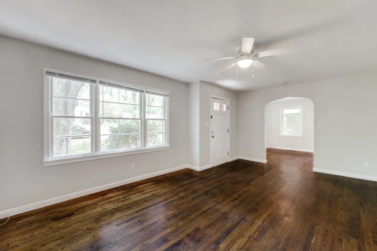 New York City Real Estate | View 204 Springtree Road | 4 | View 4