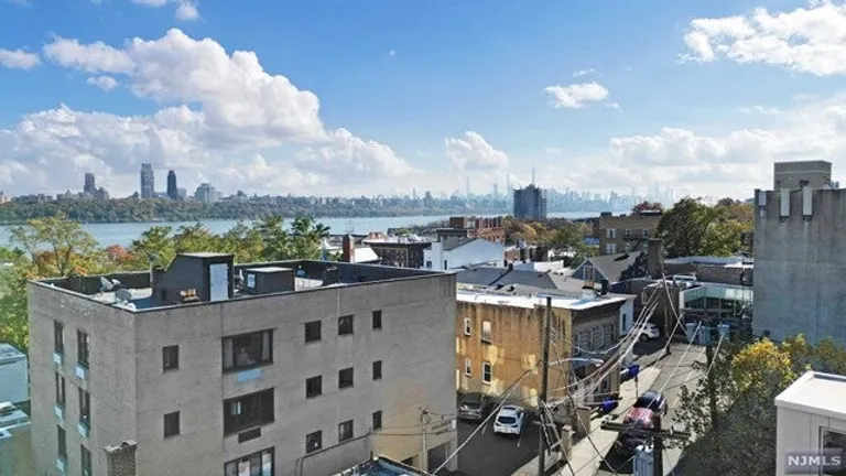 New York City Real Estate | View 4-8 Columbia Terrace | room 5 | View 6