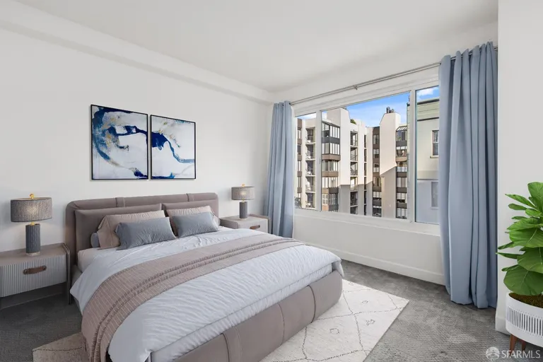 Northern California Real Estate | View 220 Lombard | room 12 | View 13