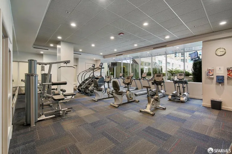 Northern California Real Estate | View 220 Lombard | room 20 | View 21