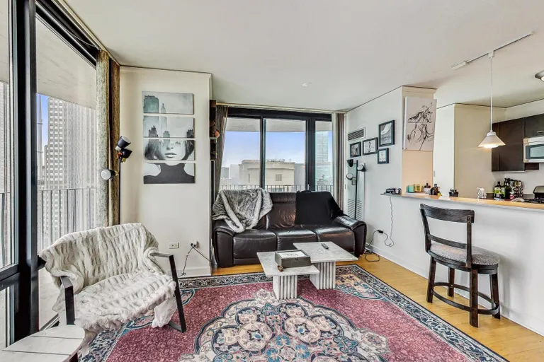 New York City Real Estate | View 225 N Columbus, 5401 | room 2 | View 3