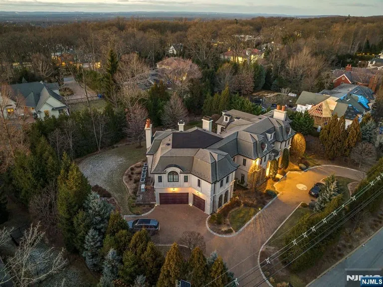 Bergen County Real Estate | View 78 Roberts Road | room 48 | View 49