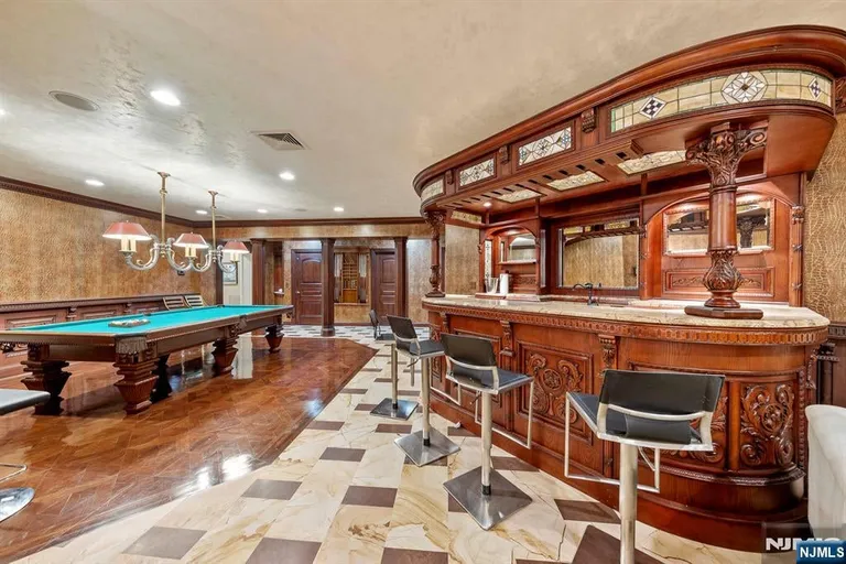 Bergen County Real Estate | View 78 Roberts Road | room 43 | View 44