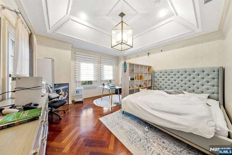 Bergen County Real Estate | View 78 Roberts Road | room 28 | View 29