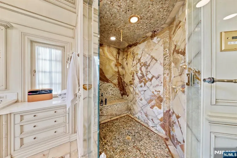 Bergen County Real Estate | View 78 Roberts Road | room 23 | View 24