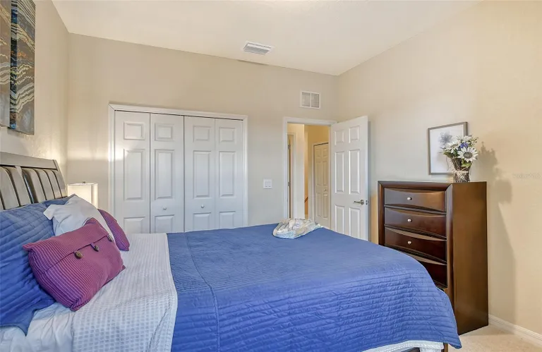 Sarasota/St. Petersburg Real Estate | View 7212 Ketch Place #7212 | room 16 | View 17
