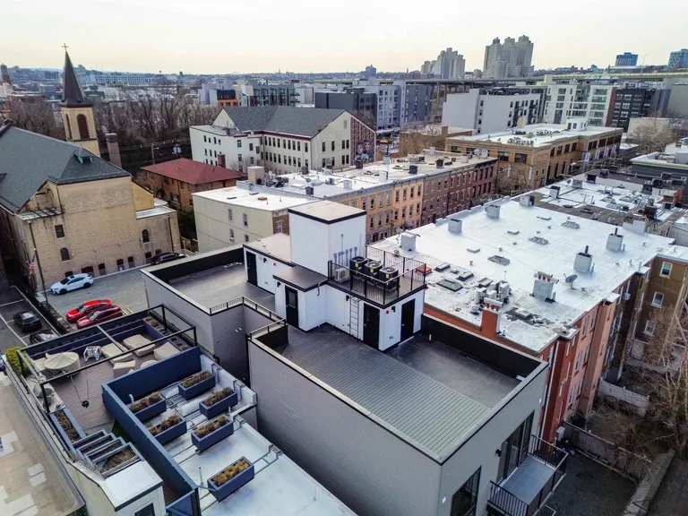 Jersey City/Hoboken Real Estate | View 338 7th St Unit# 3 | room 25 | View 26