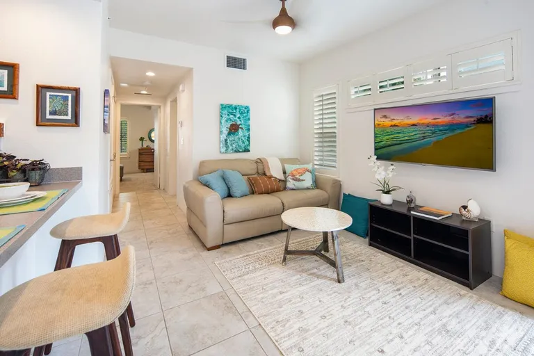 New York City Real Estate | View 361 Kailua Road, #8104 | room 13 | View 14