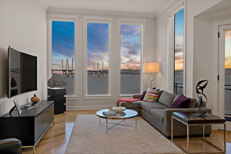 New York City Real Estate | View 45 Hudson View Way, 403 | KarenS-VirTwilight-02 | View 2