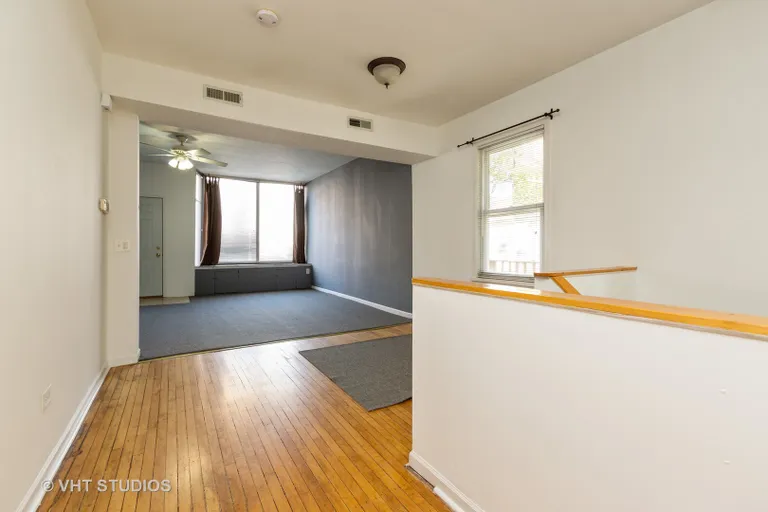 New York City Real Estate | View 2422 N Clybourn | room 7 | View 8